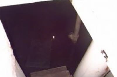 f8229816