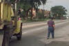 f8229852