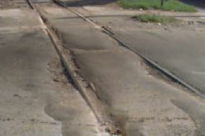 tracks01