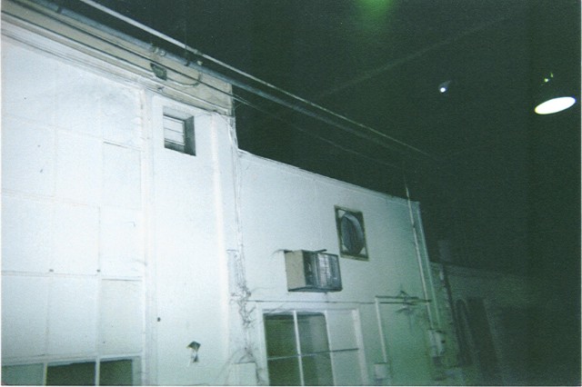 ../Images/020502p005.jpg