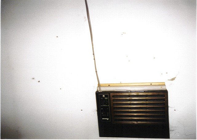 ../Images/undated027.jpg