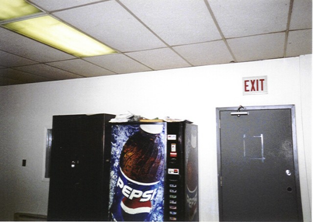 ../Images/undated031.jpg
